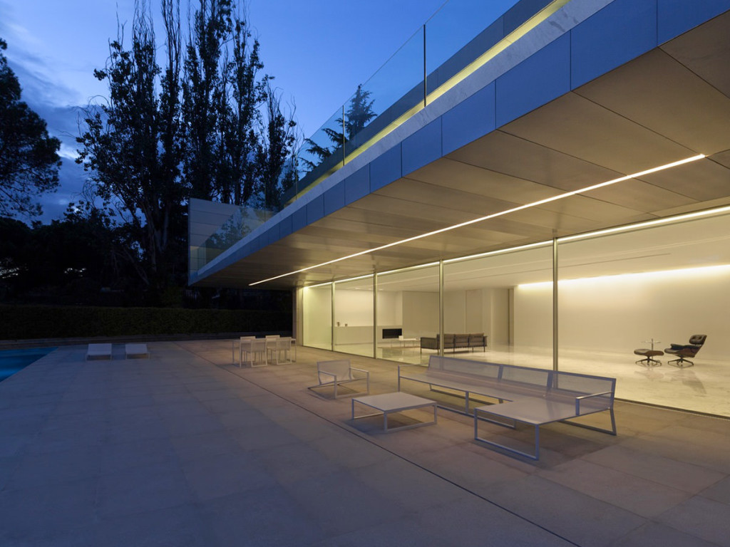 Aluminum House By Fran Silvestre Arquitectos IMBOLDN