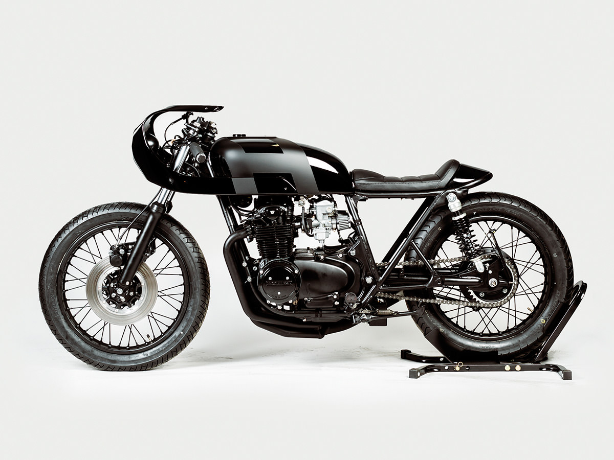 Hookie Co. Black Mamba Honda CB550 - IMBOLDN