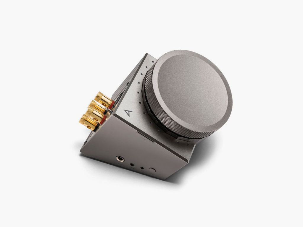 Astell&Kern ACRO L1000 Desktop Headphone Amplifier
