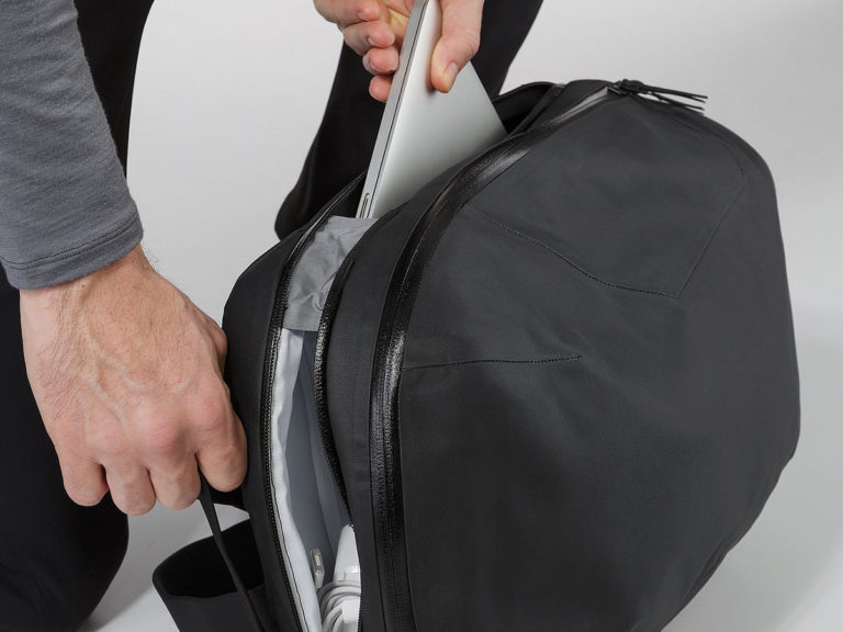 arcteryx veilance nomin