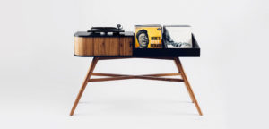 HRDL Vinyl Table