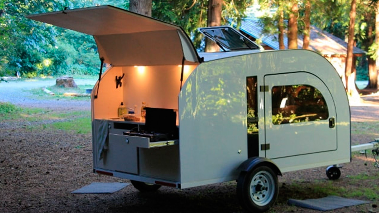 Droplet Teardrop Camping Trailer - IMBOLDN