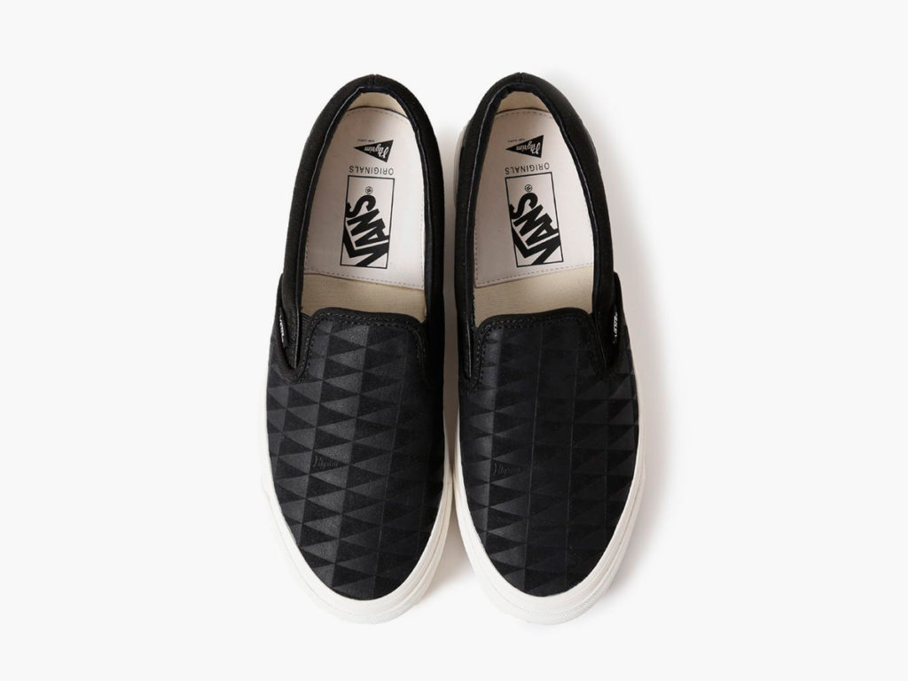 vans pilgrim slip on