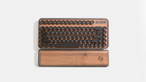 Azio Retro Compact Keyboard