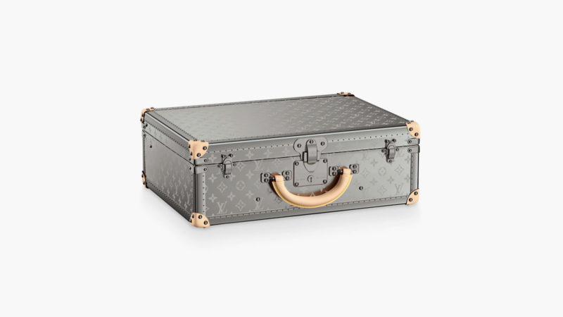 Sold at Auction: Louis Vuitton, Louis Vuitton, valise Bisten Toile enduite  monogrammée et cuir, intérieur e