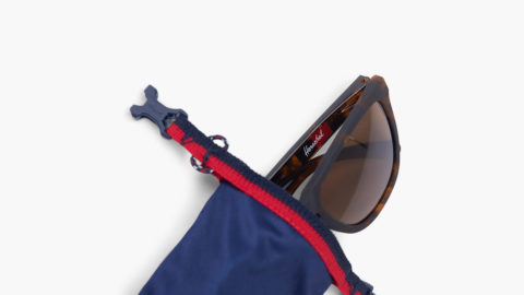 Herschel x Oakley Frogskins