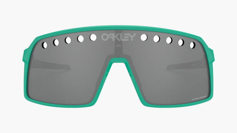 Oakley Releases An Updated Version Of A 1984 Design - IMBOLDN