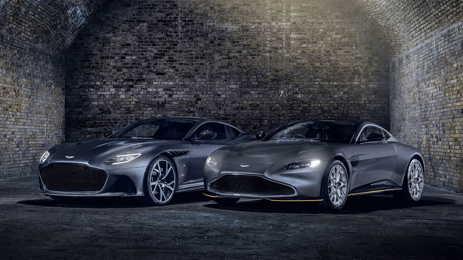 Aston Martin Vantage & DBS Superleggera 007 Editions