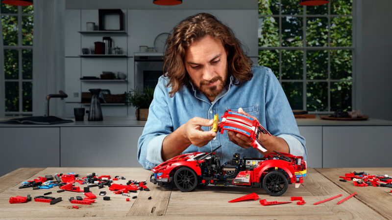 Build Your Own Piece Of Motorsport With The Technic Ferrari Endurance Racer - IMBOLDN