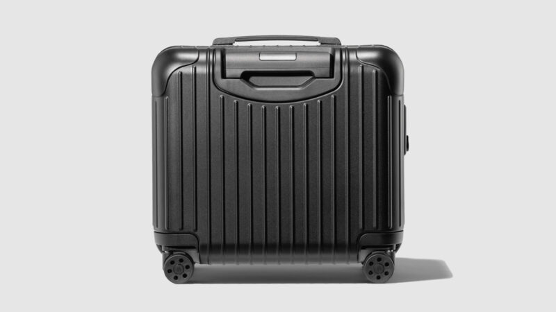 やや美品】RIMOWA ESSENTIAL SLEEVE Compact-