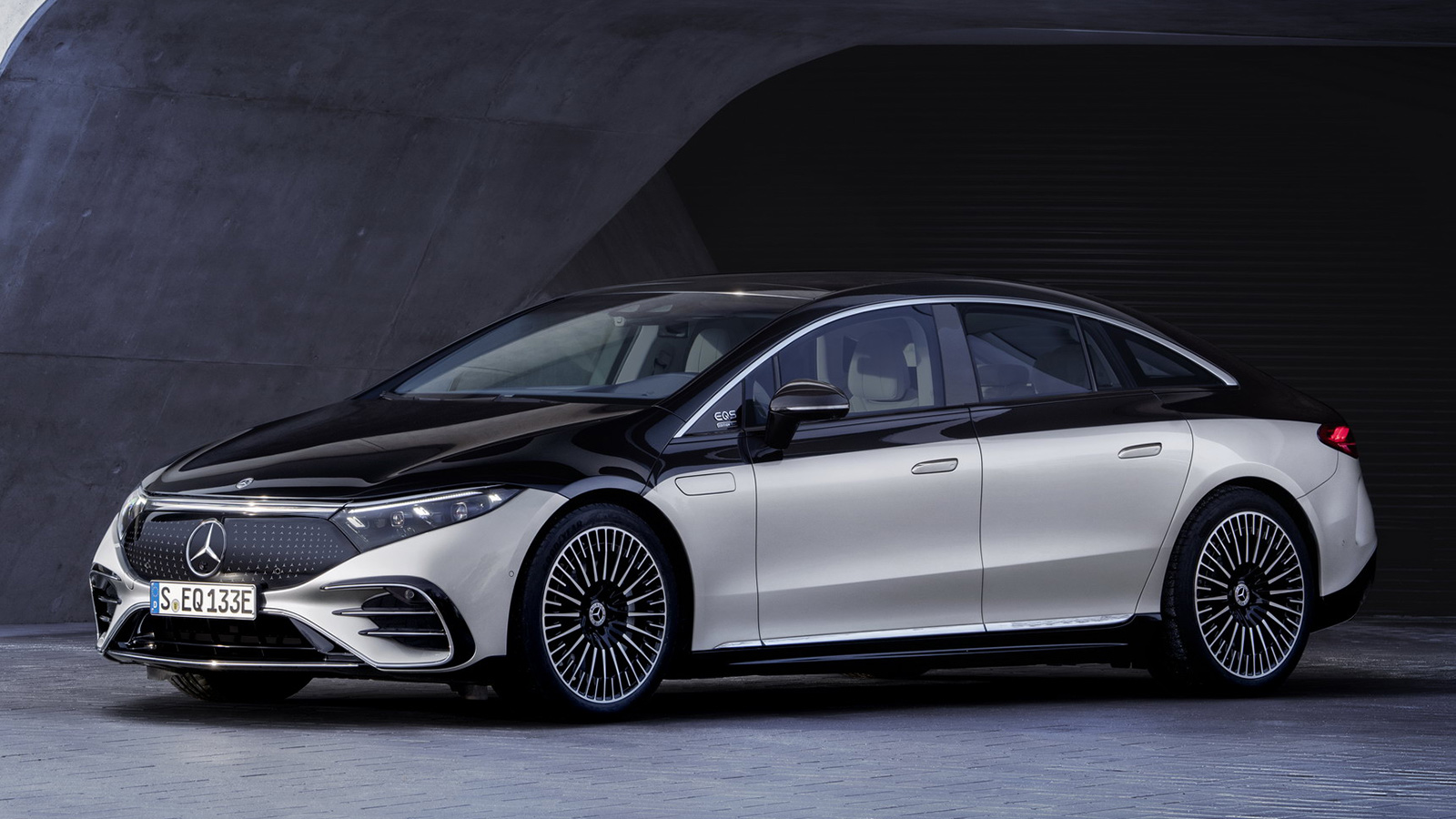 The 2022 Mercedes-Benz EQS Is The Electric Alternative To The S-Class ...