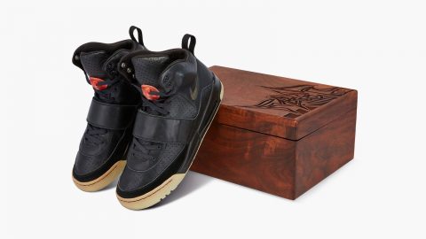 Kanye West ‘Grammy Worn’ Nike Air Yeezy Sample