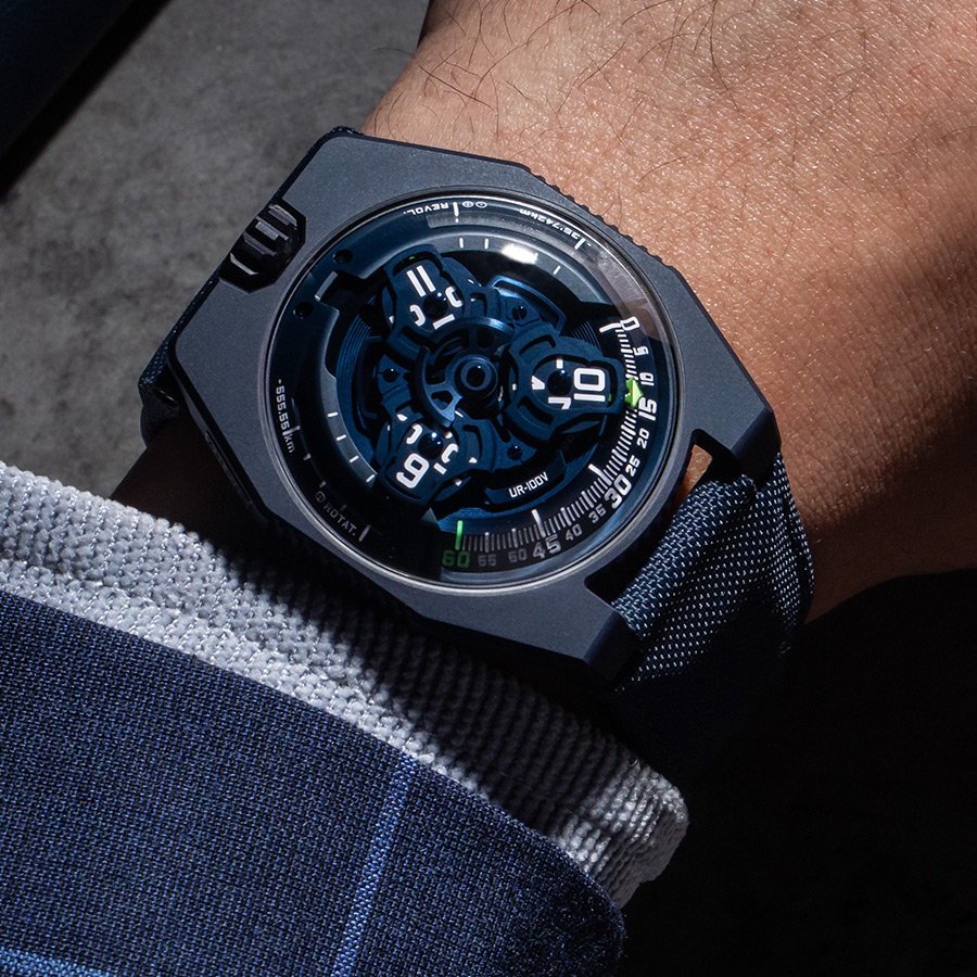 Urwerk-UR-Urwerk UR-100V “Blue Planet”-Blue-Planet-01