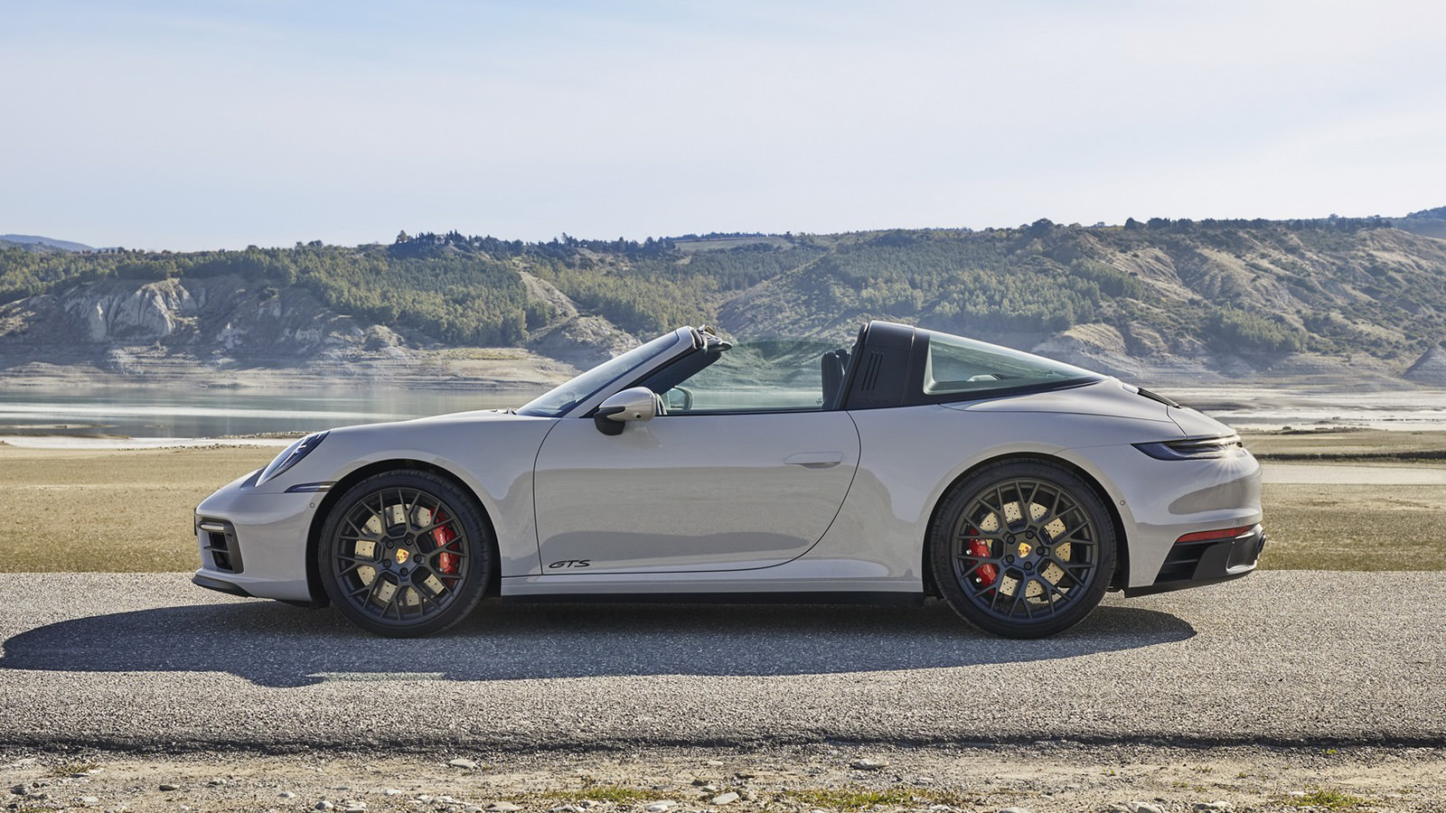 2022 Porsche 911 GTS Offers 473-HP With Optional Lightweight Package ...