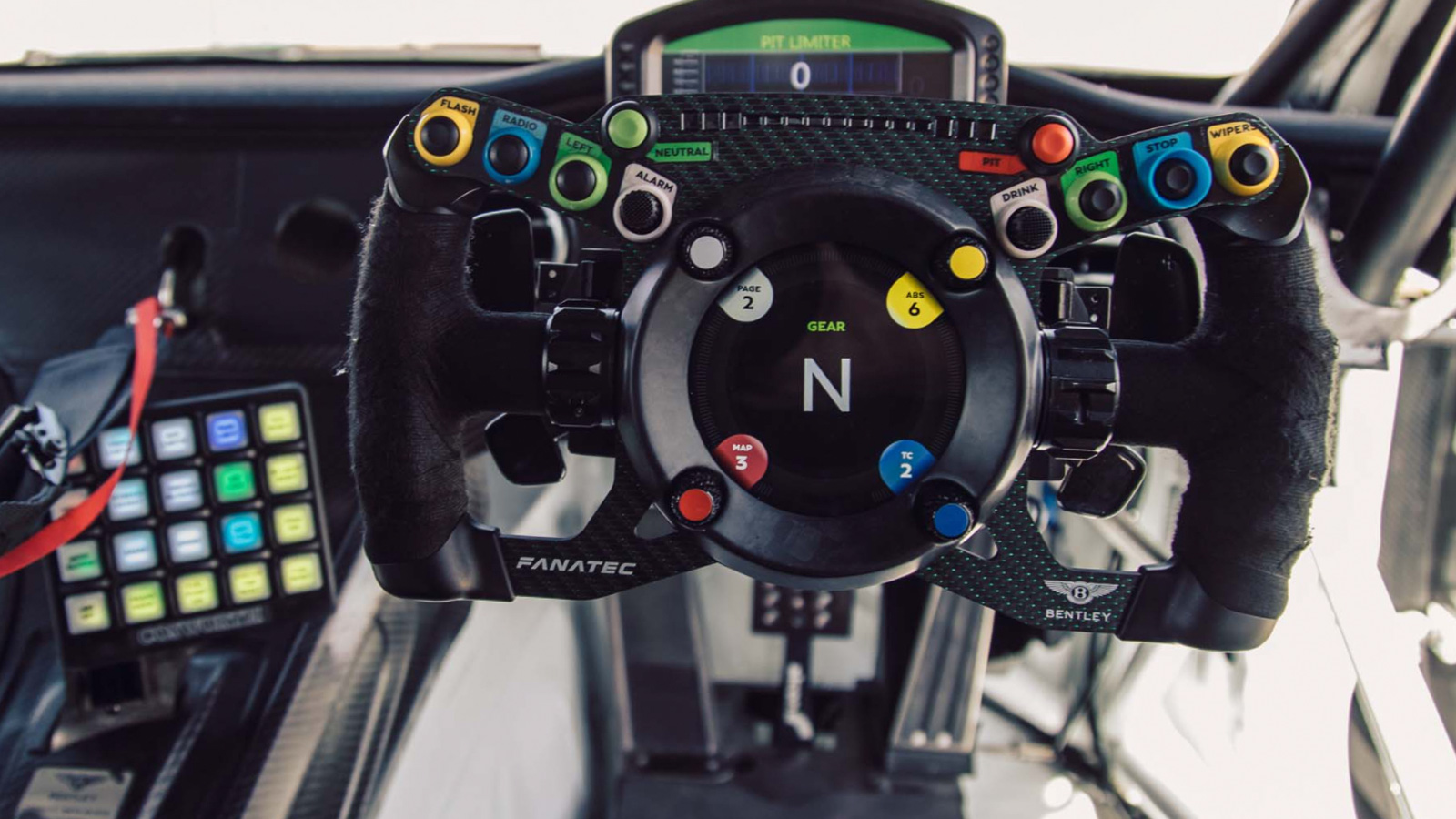 Fanatec Creates SimRacing Steering Wheel Compatible With Real Bentley