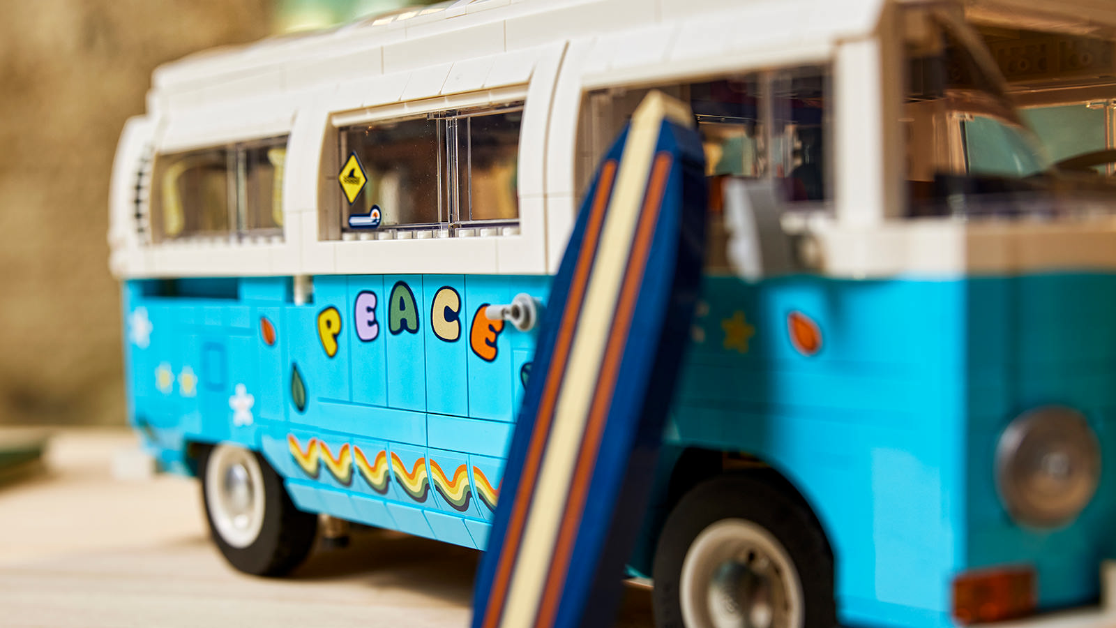 A Blast From The Past: LEGO’s Volkswagen T2 Camper Van Set - IMBOLDN