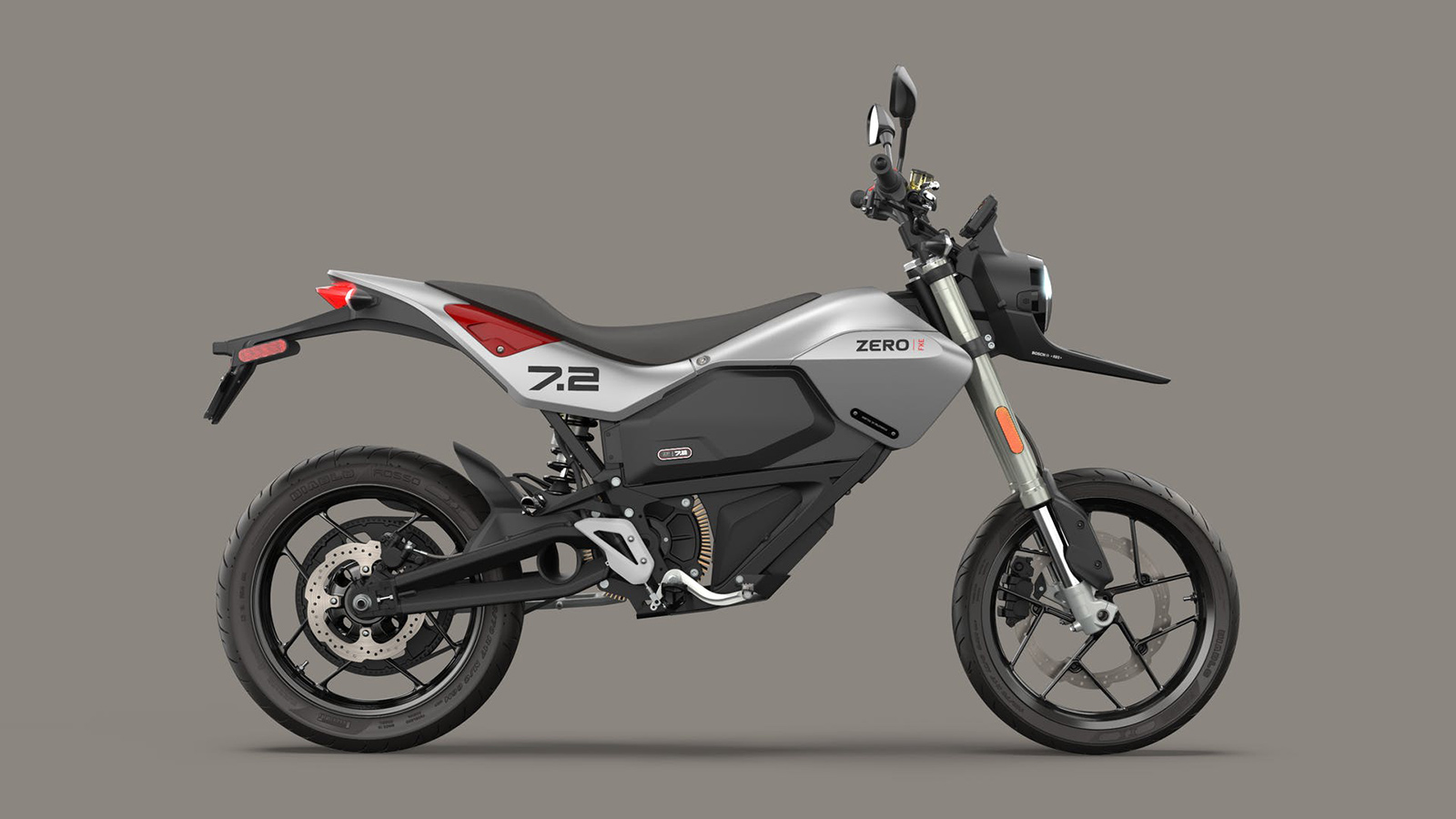 New Zero FXE Electric Motorcycle Achieves 100 Miles Of Range In The