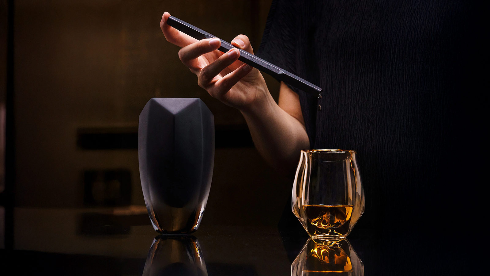 Norlan Whisky Alchemist set with precision tools and tasting glass — a modern, design-driven pick for the Best Whiskey Gifts for Men 2025.