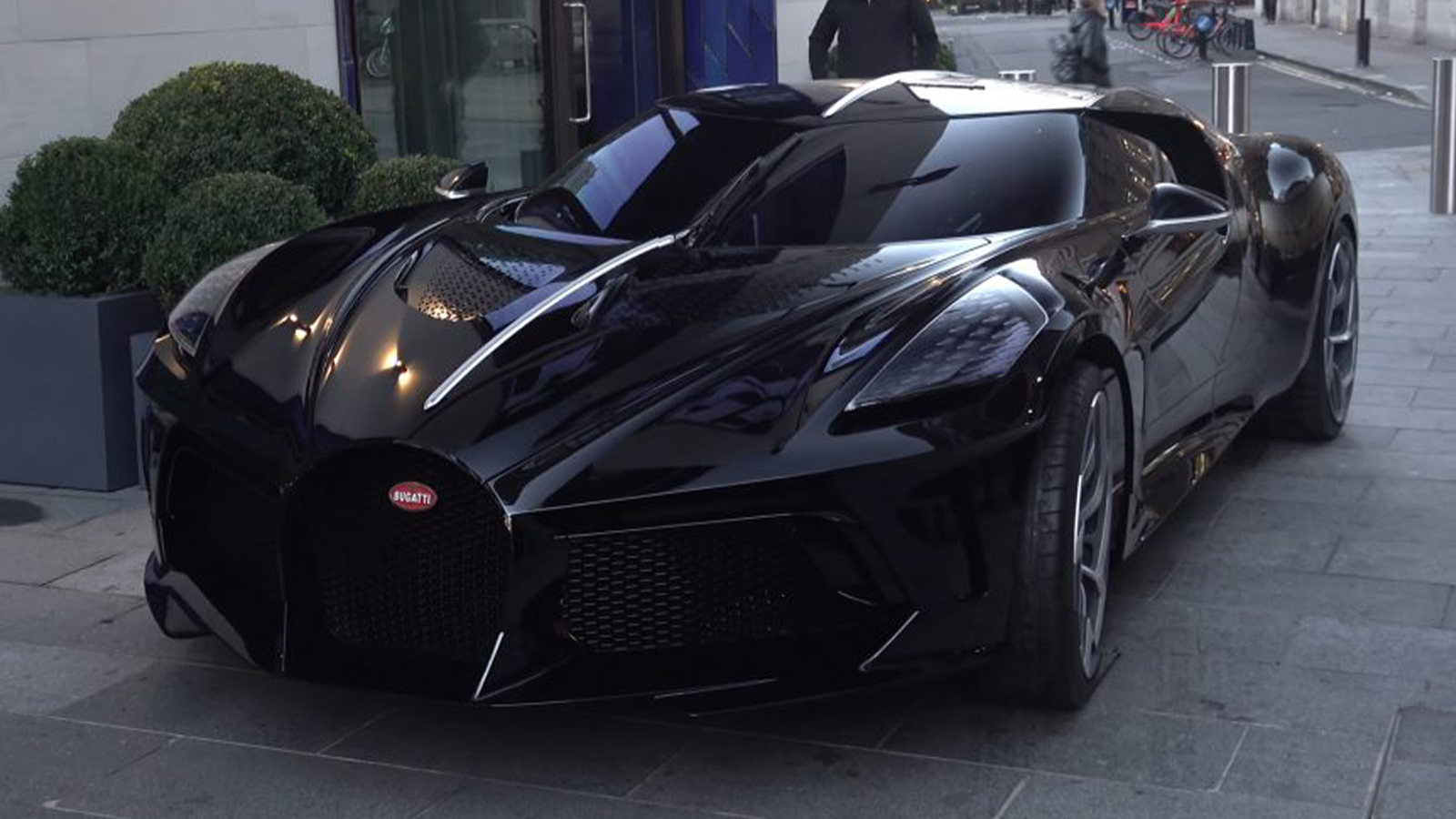 Pre-Production Bugatti La Voiture Noire Turned Into A Holiday Display At The Londoner Hotel