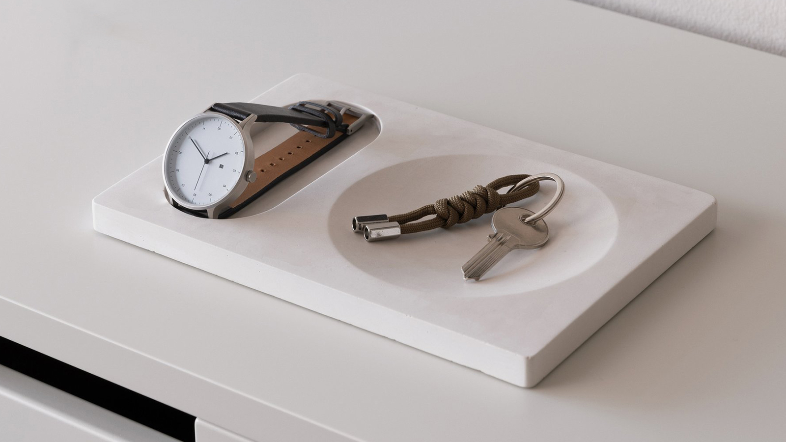 Keep Organized In Style With The Instrmnt Catch Tray - IMBOLDN
