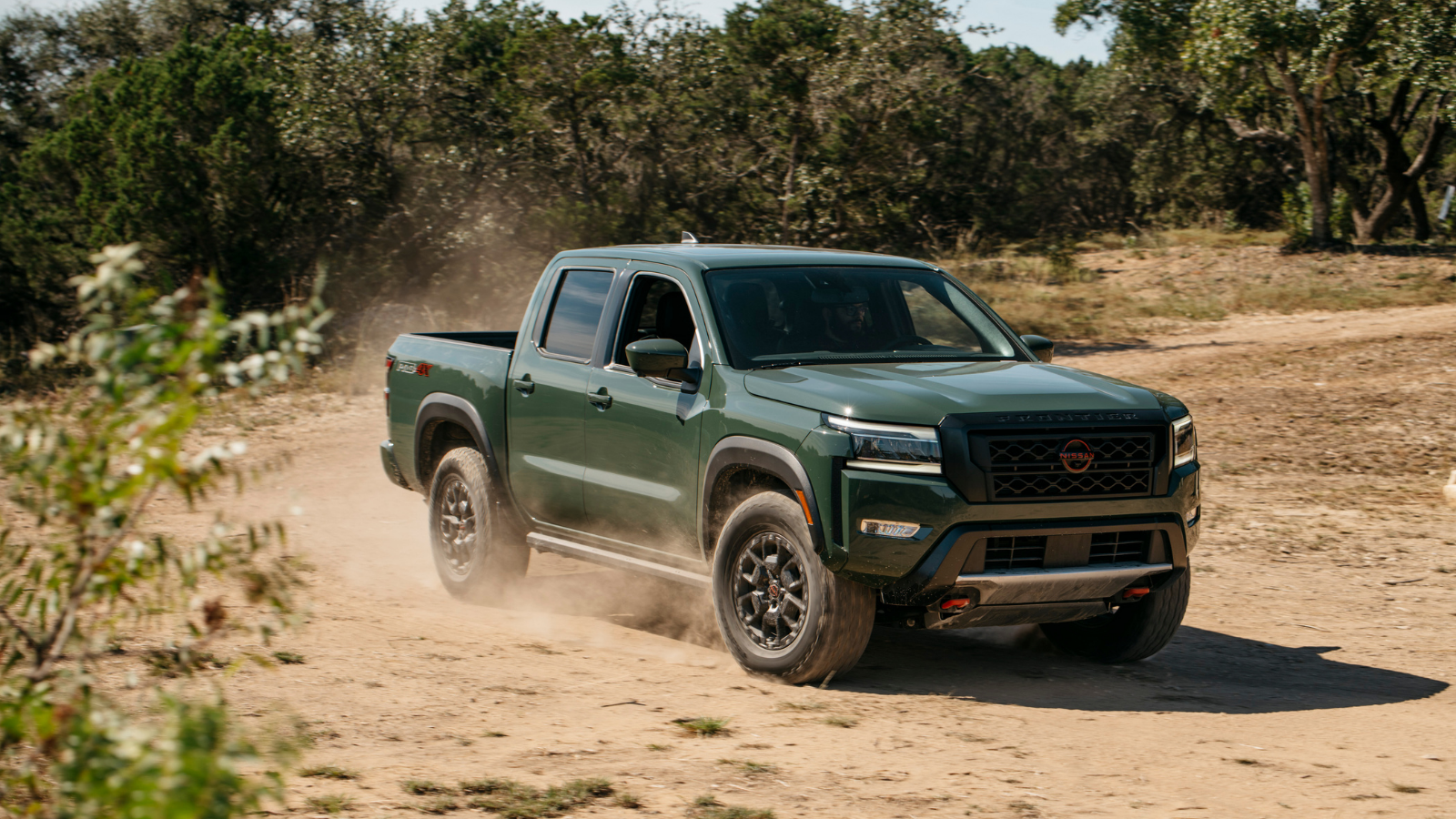 2022 Nissan Frontier Pro-4X Is Modern Power With Old School Vibes