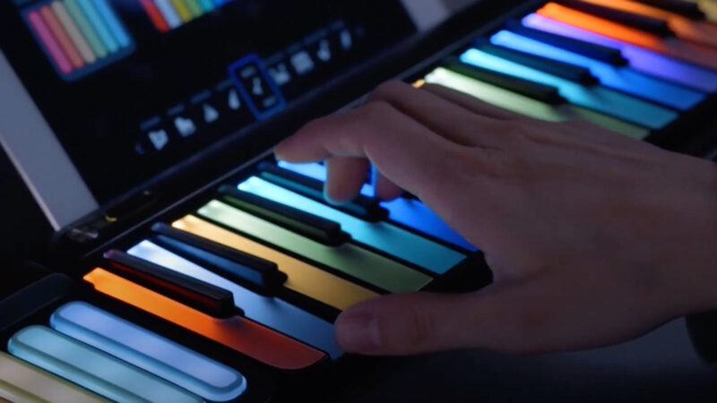 PopuPiano Is A Smart, Portable Piano - IMBOLDN