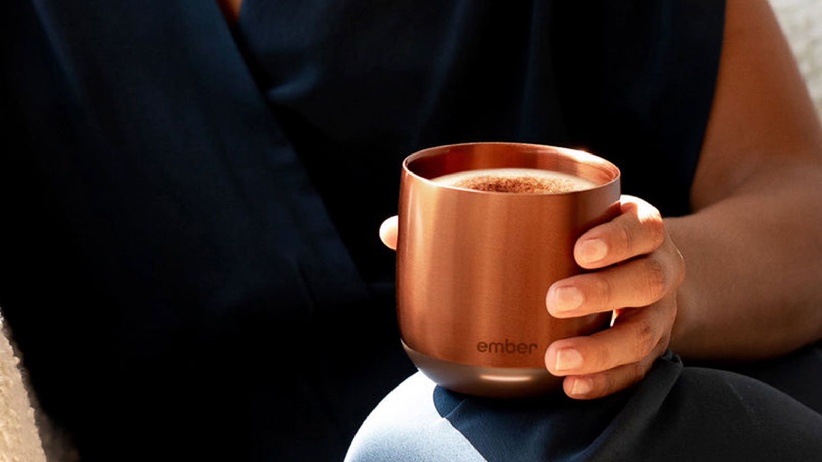 Keep Your Drink Perfectly Hot With The Ember Cup IMBOLDN