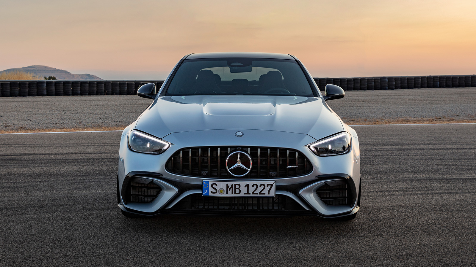 2024 MercedesAMG C 63 S E Performance Is A 34 MPG Hybrid With A V8