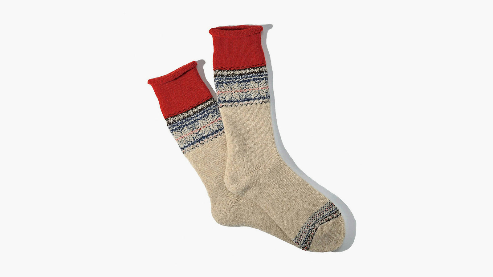 Pendleton Grand Canyon National Park wool blanket with warm stripes, a timeless choice for the Best Indoor Gifts for Men.