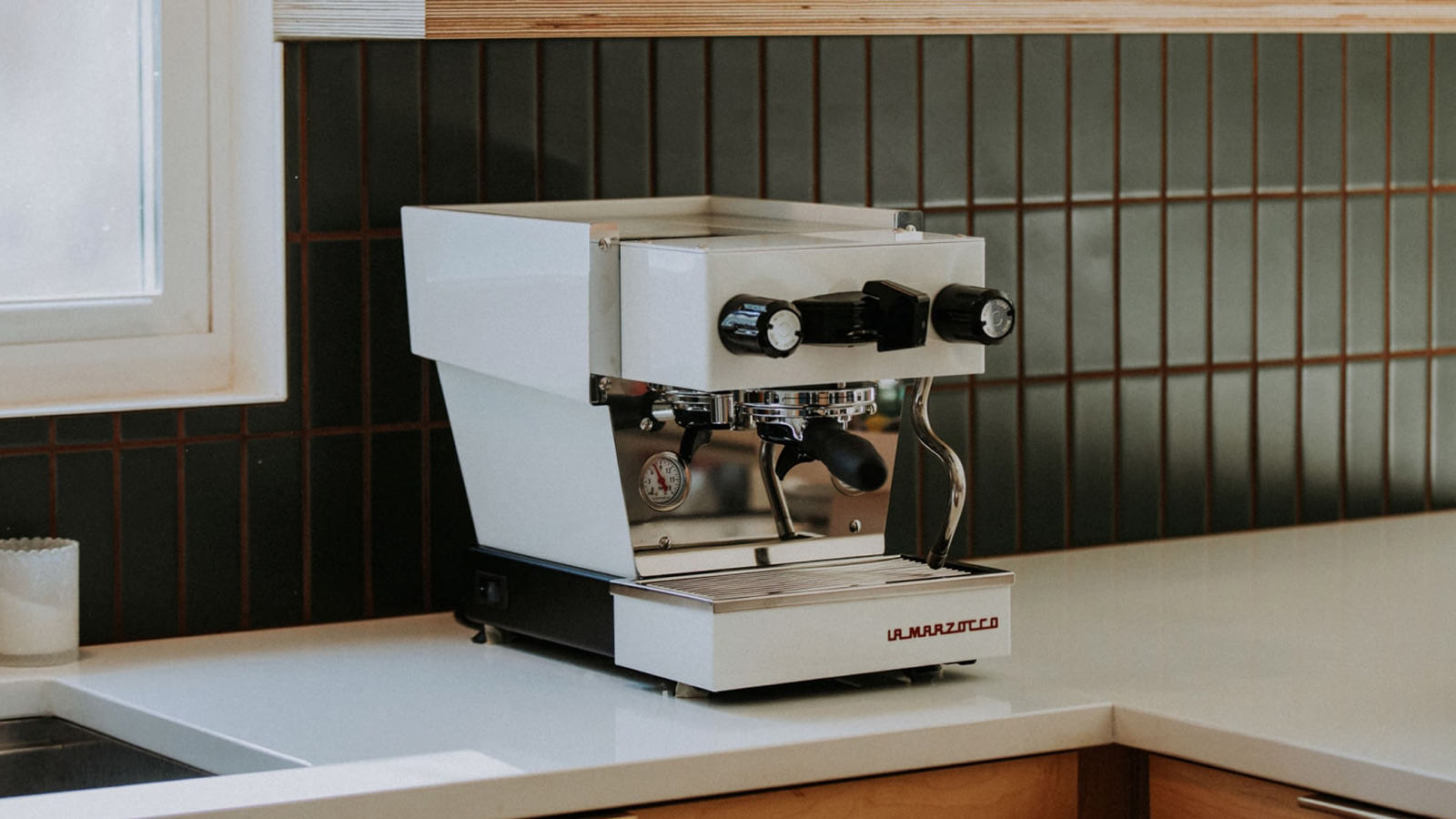 La Marzocco Linea Micra Review: The Best Home Espresso Maker?