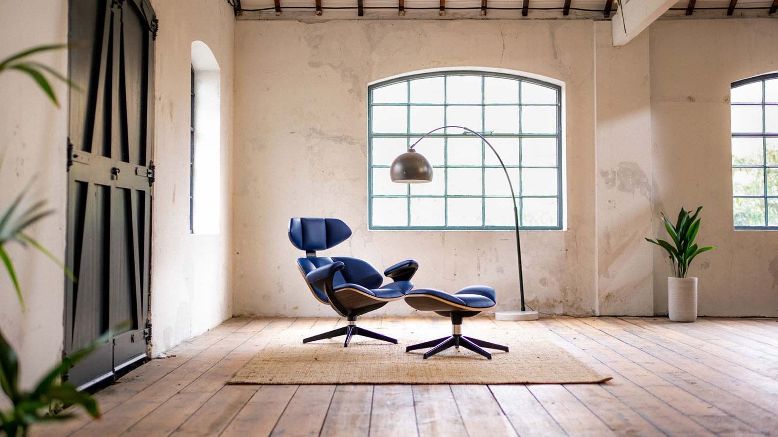 Callum Designs CALLUM Lounge Chair