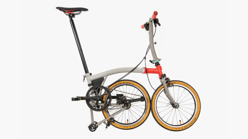 New Brompton CHPT3 v4 Foldable Bike Is A Lightweight Urban Cycle
