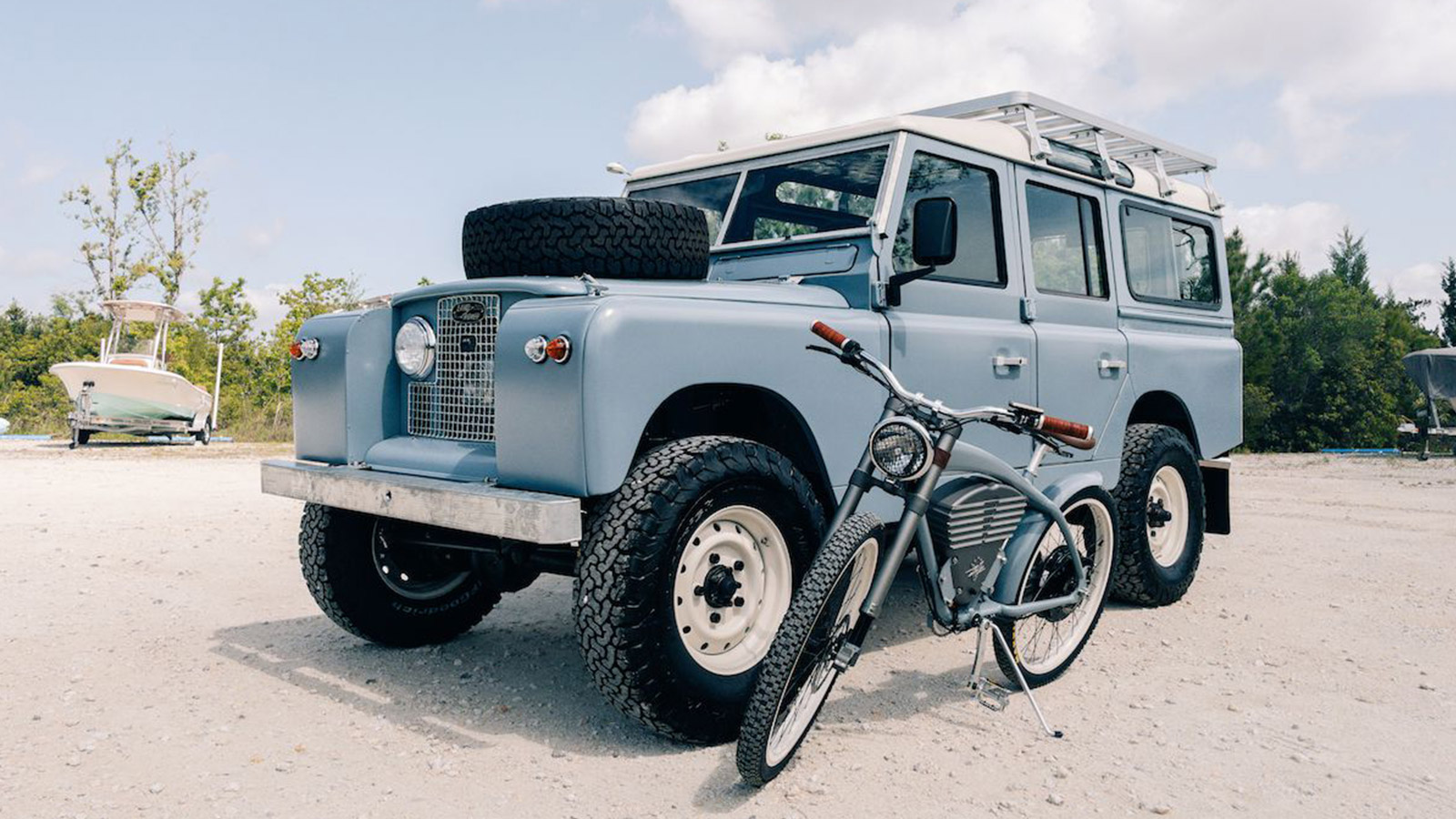 Himalaya 4x4 Collaborates With Vintage Electric For One-Of-A-Kind Series Truck And E-Bike Package