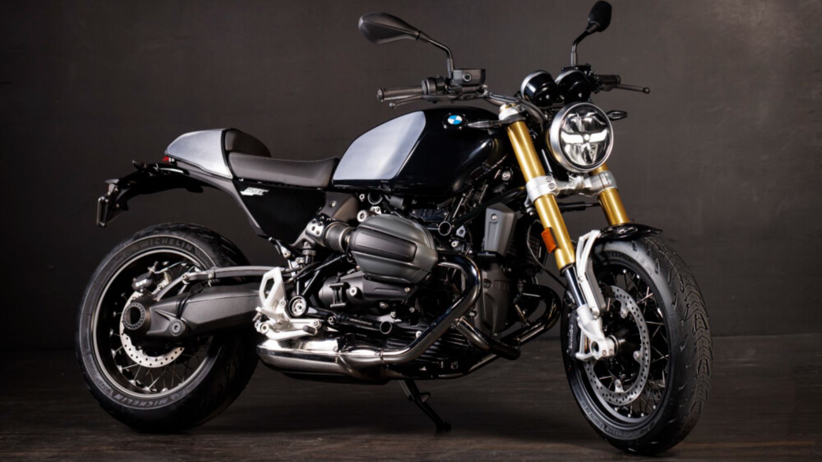 2024 BMW R 12 nineT Combines 70s Flair With Modern Performance - IMBOLDN