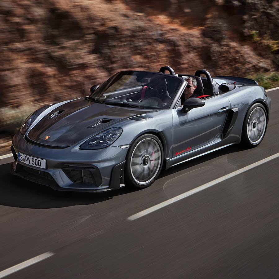 Porsche 718 Spyder RS