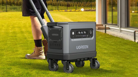 UGREEN Portable Power Station PowerRoam 2200