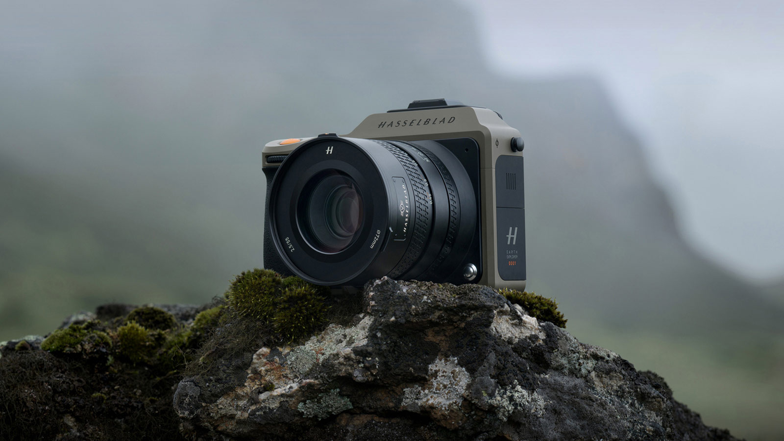 Hasselblad X2D 100C Earth Explorer Limited Edition