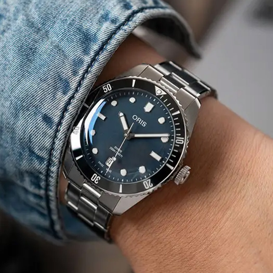 Oris Divers Date