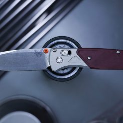 The Ultimate EDC Blade? Meet Benchmade’s Bugout Knife