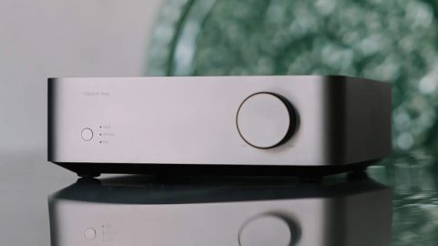 The VibeLink Amp Is Proof That Good Things Come In Sleek Packages