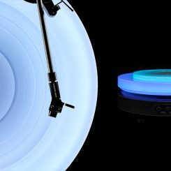 Meet The World’s Most Hypnotic Turntable