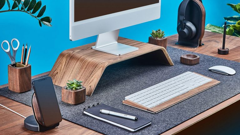 Work Smarter: The Best Desk Accessories for a Minimal, Productive Setup ...