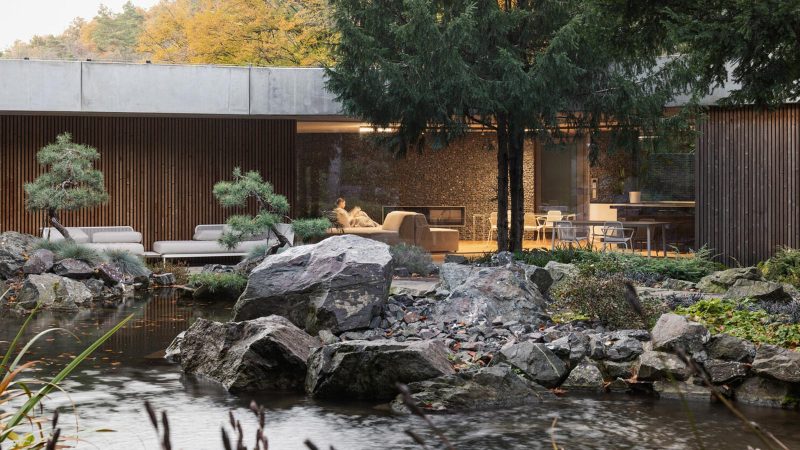 Banánka House is a serene, Y-shaped modern retreat in Slovakia.