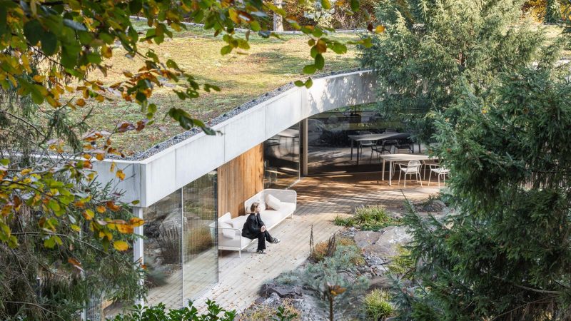 Banánka House is a serene, Y-shaped modern retreat in Slovakia.