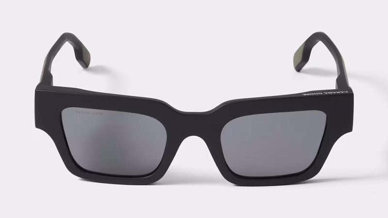 Canada Goose Waddington Sunglasses combine futuristic style, Sideris lens technology, and eco-friendly materials.