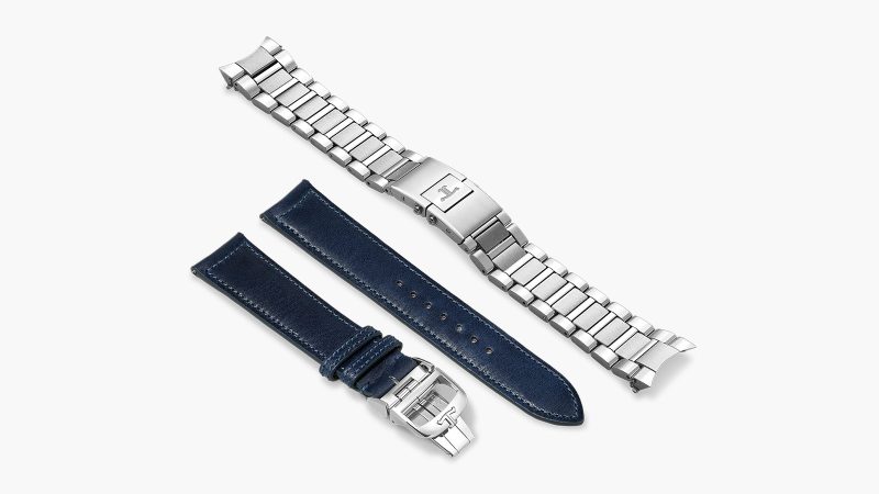 Jaeger-LeCoultre's Master Control Chronograph Calendar Watch strikes a balance between dressy and durable.
