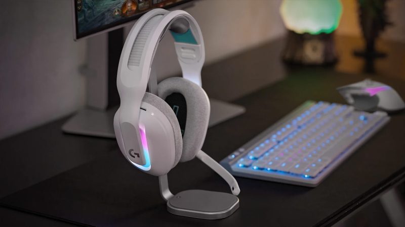 Logitech’s LIGHTSYNC offers impressive audio quality for game soundtracks, effects, and in conversation with other players.