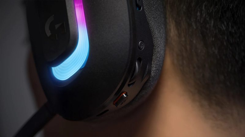 Logitech’s LIGHTSYNC offers impressive audio quality for game soundtracks, effects, and in conversation with other players.