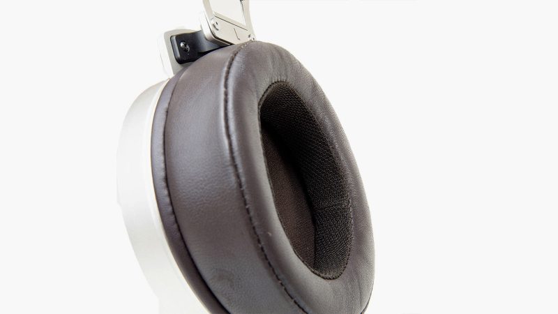 STAX SR-007S electrostatic earspeakers feature upgraded diaphragms, stainless steel anti-resonance structure, and sheepskin earpads for audiophile clarity.