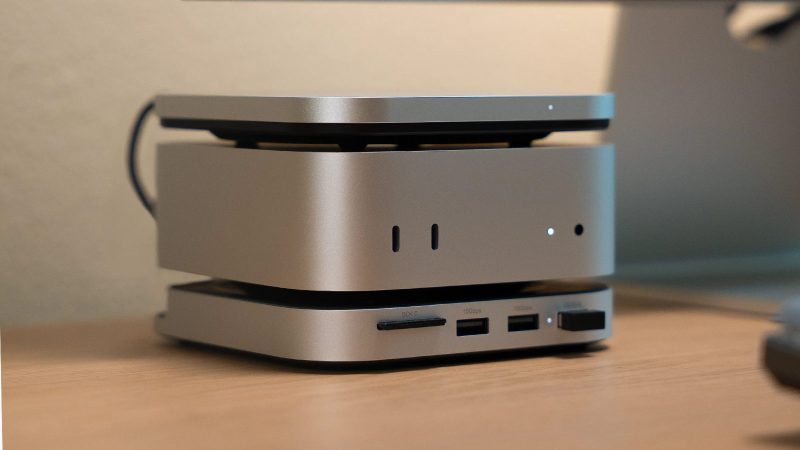Satechi's USB4 Slim NVMe SSD Enclosure is a sleek, ultra-slim aluminum storage case designed for high-speed 40Gbps data transfer.